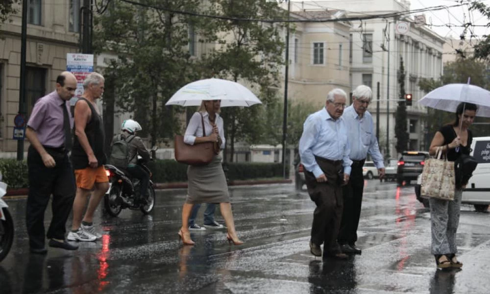 Καιρός: Μικρή βελτίωση την Κυριακή